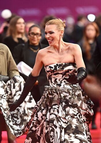 Billie piper leaked private photo uncensored HD quality