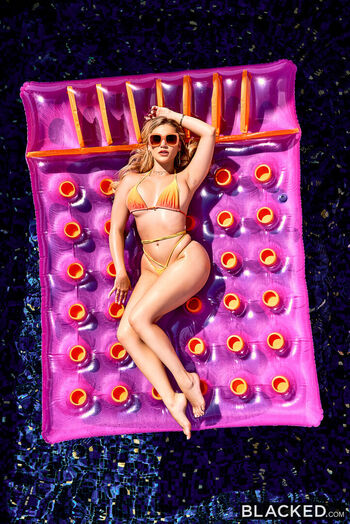 Blake blossom  page leaked private photo uncensored HD quality