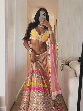Bollywoodtrapqueen page leaked private photo uncensored HD quality