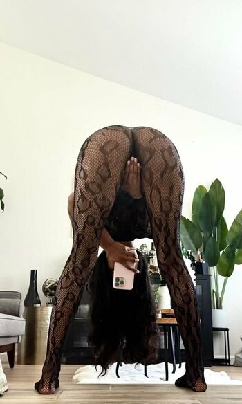 Bollywoodtrapqueen page leaked private photo uncensored HD quality