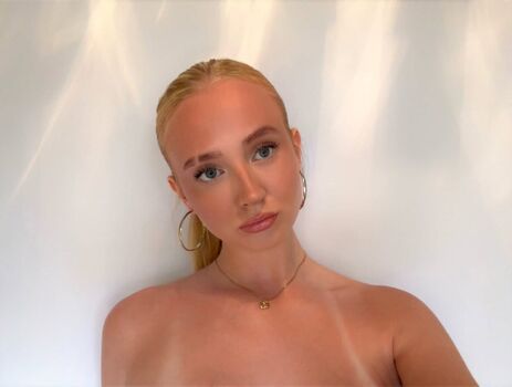 Bombette martin page leaked private photo uncensored HD quality