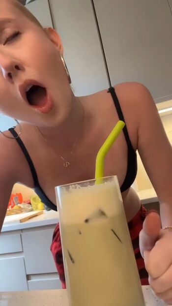 Bombette martin page leaked private photo uncensored HD quality