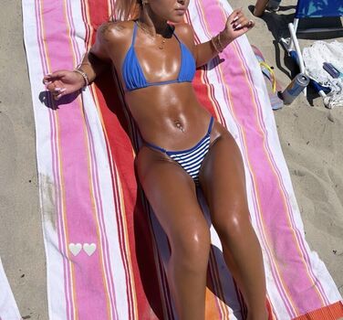 Boutinela babes  page leaked private photo uncensored HD quality