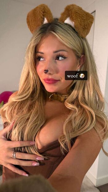 Breckie hill  page leaked private photo uncensored HD quality