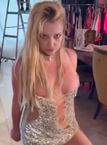 Britney spears  page leaked private photo uncensored HD quality