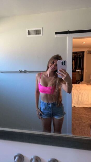 Brooke monk  page leaked private photo uncensored HD quality
