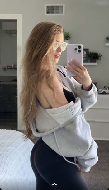 Brooke monk  page leaked private photo uncensored HD quality