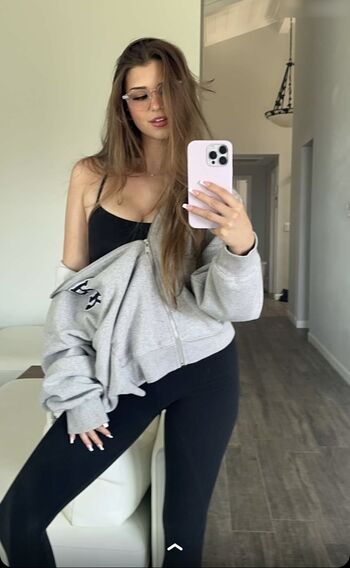 Brooke monk  page leaked private photo uncensored HD quality
