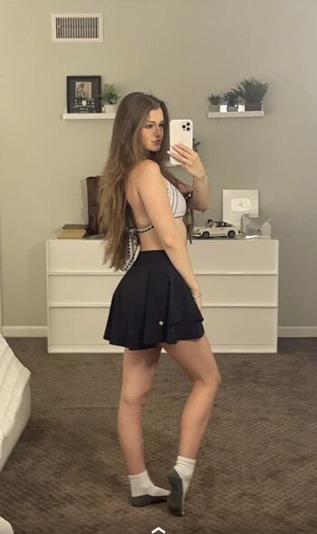 Brooke monk  page leaked private photo uncensored HD quality