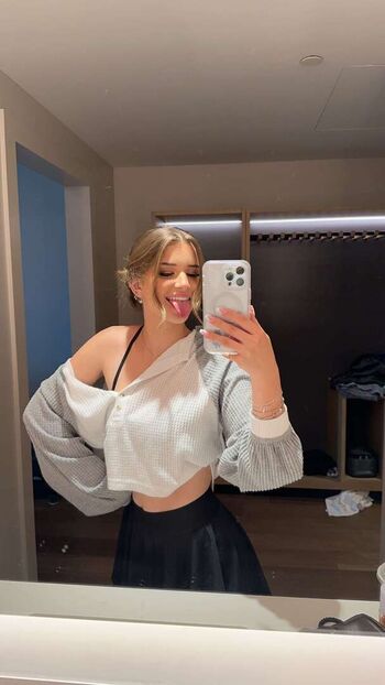 Brooke monk  page leaked private photo uncensored HD quality