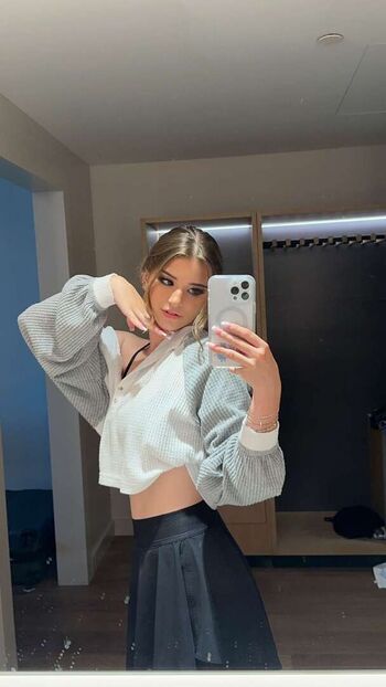 Brooke monk  page leaked private photo uncensored HD quality