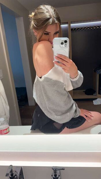 Brooke monk  page leaked private photo uncensored HD quality