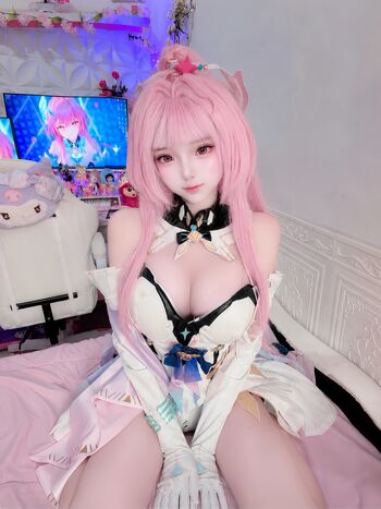 Caeshy s leaked private photo uncensored HD quality