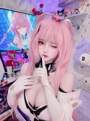 Caeshy s leaked private photo uncensored HD quality