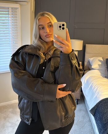 Caitlin perriam page leaked private photo uncensored HD quality