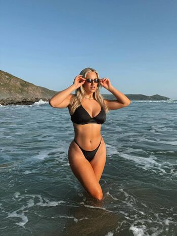 Caitlin perriam leaked private photo uncensored HD quality