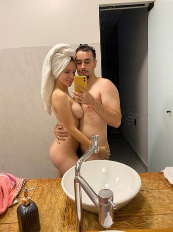 Caiu na net amadoras  page leaked private photo uncensored HD quality