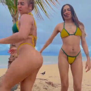 Camilaferreirai page leaked private photo uncensored HD quality