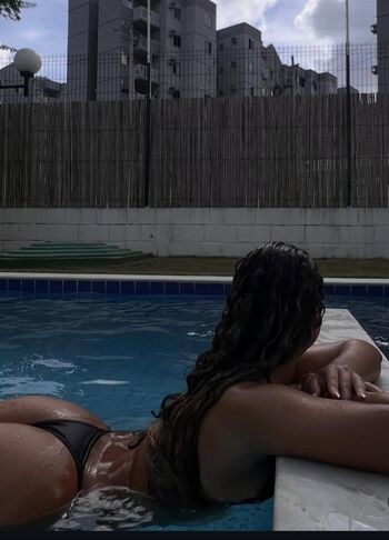 Camilaferreirai page leaked private photo uncensored HD quality