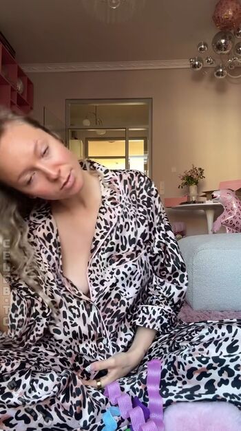 Caramella page leaked private photo uncensored HD quality