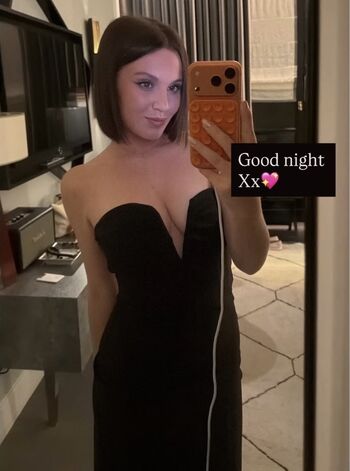 Carla lazzari page leaked private photo uncensored HD quality