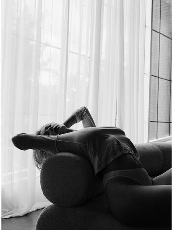 Caroline vreeland  page leaked private photo uncensored HD quality