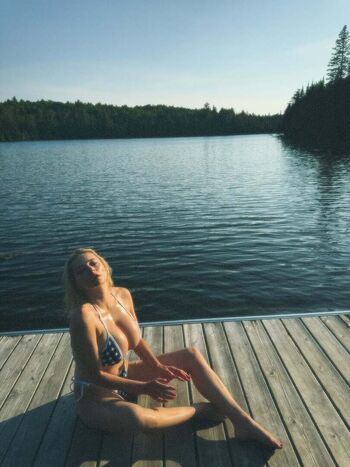 Caroline vreeland  page leaked private photo uncensored HD quality