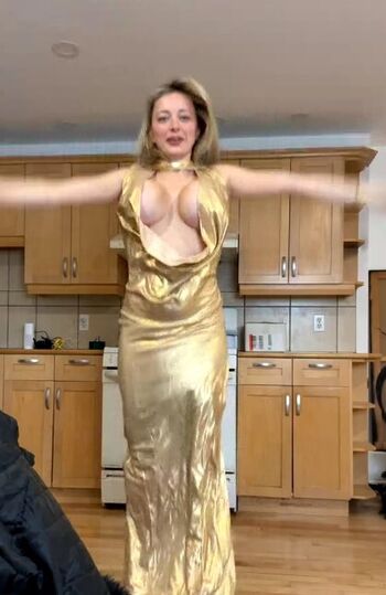 Caroline vreeland  page leaked private photo uncensored HD quality
