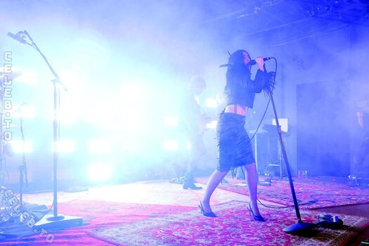 Charli xcx  page leaked private photo uncensored HD quality