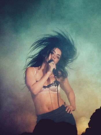 Charli xcx  page leaked private photo uncensored HD quality