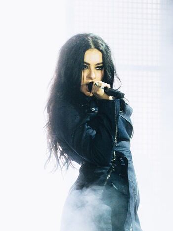 Charli xcx leaked private photo uncensored HD quality