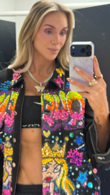 Charlotte flair page leaked private photo uncensored HD quality