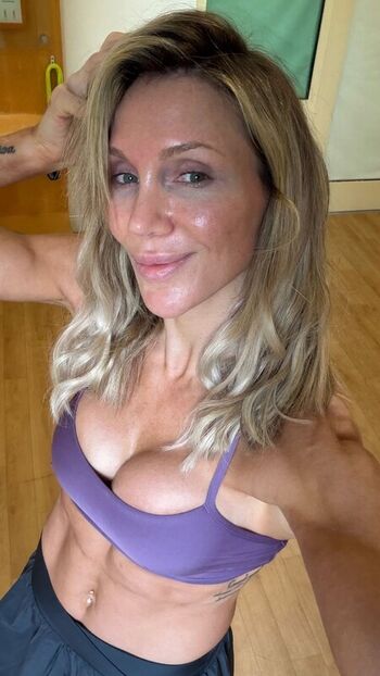 Charlotte flair page leaked private photo uncensored HD quality