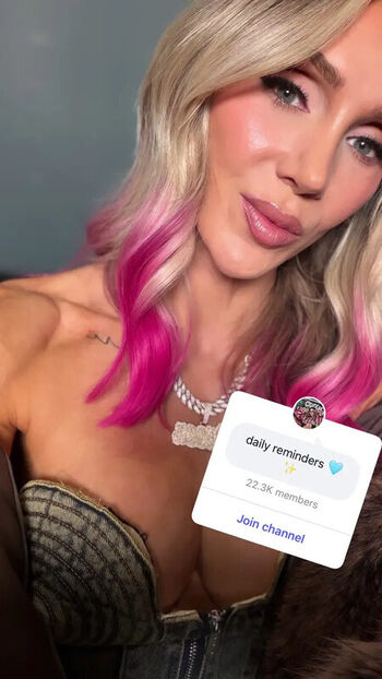 Charlotte flair page leaked private photo uncensored HD quality
