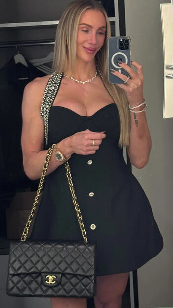 Charlotte flair page leaked private photo uncensored HD quality