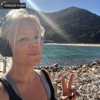 Charlotte karlinder leaked private photo uncensored HD quality