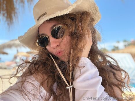 Charming girl  page leaked private photo uncensored HD quality
