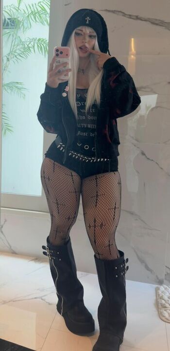 Cherryxft  page leaked private photo uncensored HD quality