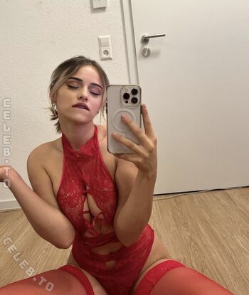 Cheyennenauert page leaked private photo uncensored HD quality