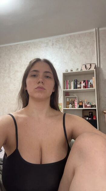 Chiri francesca page leaked private photo uncensored HD quality