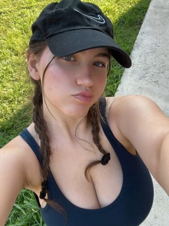 Chiri francesca page leaked private photo uncensored HD quality