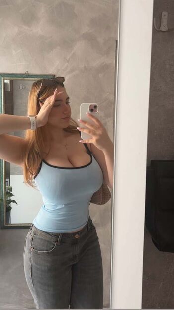Chiri francesca page leaked private photo uncensored HD quality