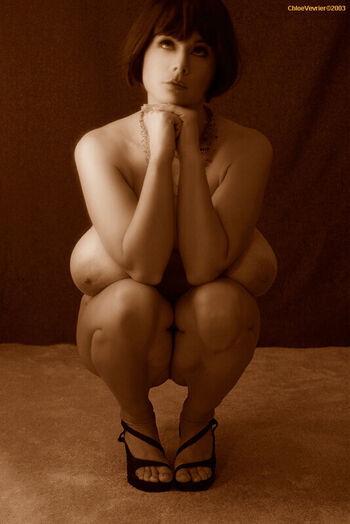 Chloe vevrier  page leaked private photo uncensored HD quality