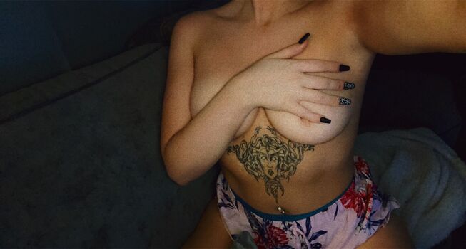 Chlomarie leaked private photo uncensored HD quality