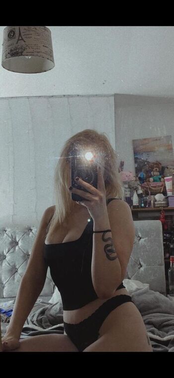 Chlomarie leaked private photo uncensored HD quality