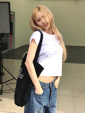 Cho mi yeon page leaked private photo uncensored HD quality