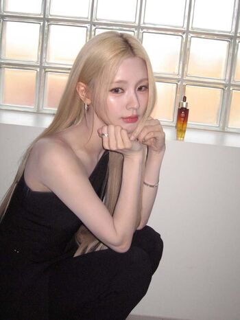 Cho mi yeon page leaked private photo uncensored HD quality