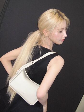 Cho mi yeon page leaked private photo uncensored HD quality