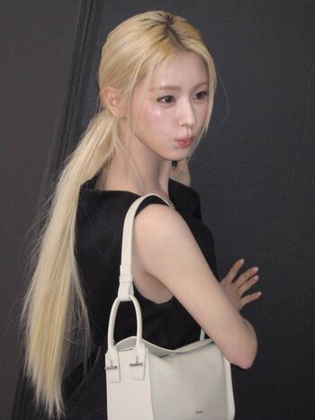 Cho mi yeon page leaked private photo uncensored HD quality