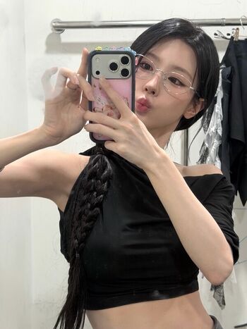 Cho mi yeon page leaked private photo uncensored HD quality